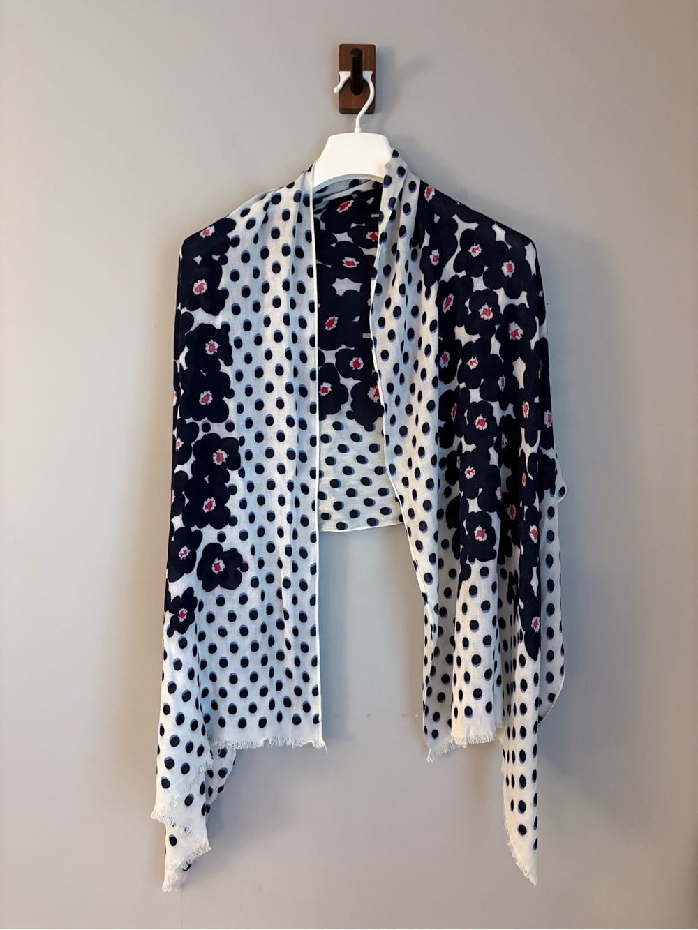 Talbots Womens Oblong Scarf Navy White Polka Dot Floral Lightweight Wrap Fringe